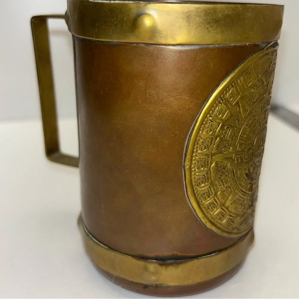 Vintage souvenir copper & brass Mayan Aztec sun god Mexican mug - Picture 3 of 8